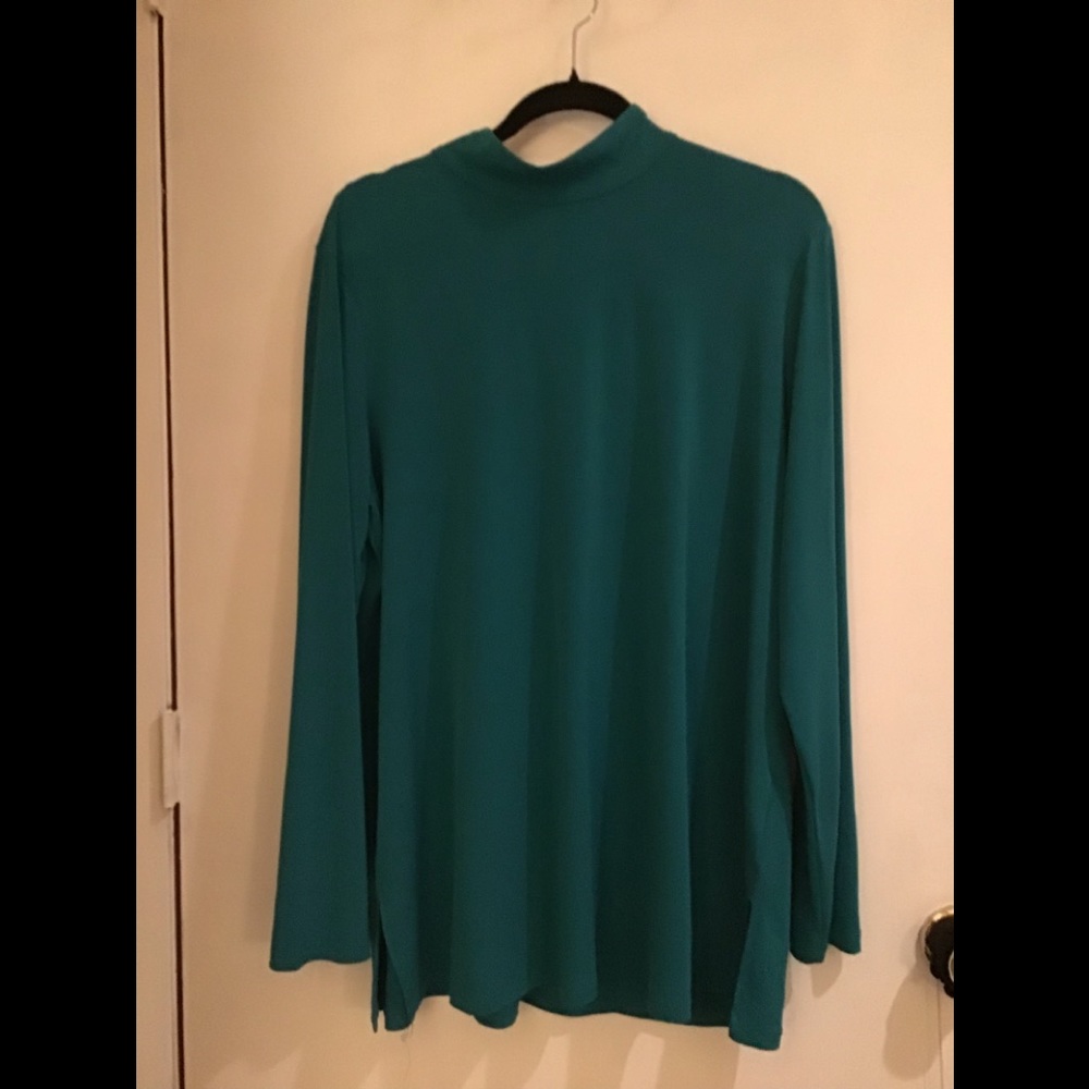 Long sleeve mock turtle neck top